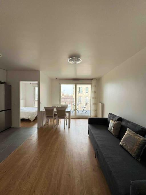 Appartement Moderne Avec Balcon Proche De Paris Aubervilliers Extérieur photo