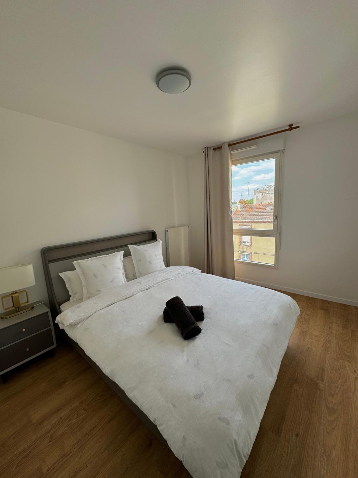 Appartement Moderne Avec Balcon Proche De Paris Aubervilliers Extérieur photo